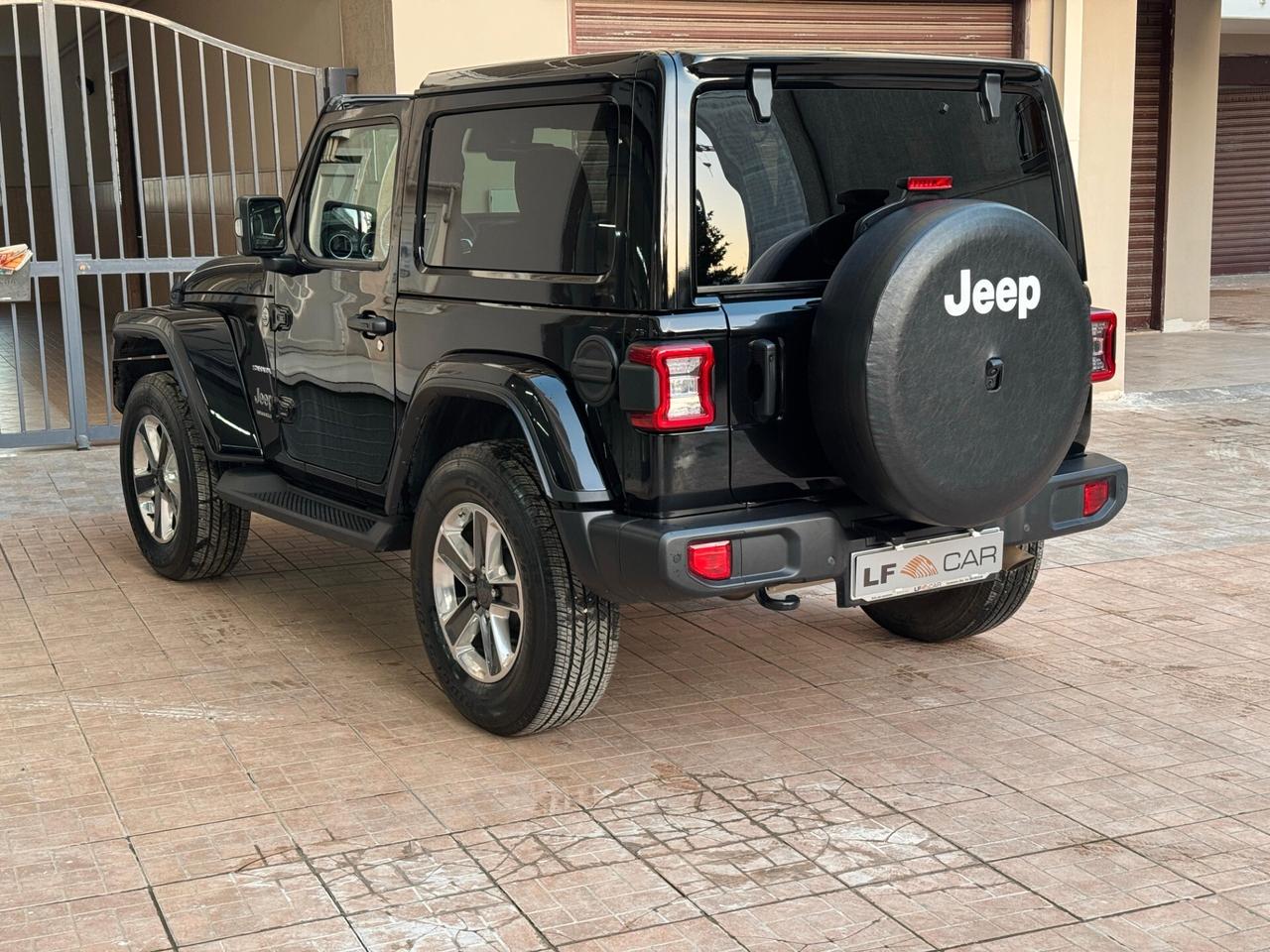 Jeep Wrangler 2.0 Turbo Sahara 272 cv