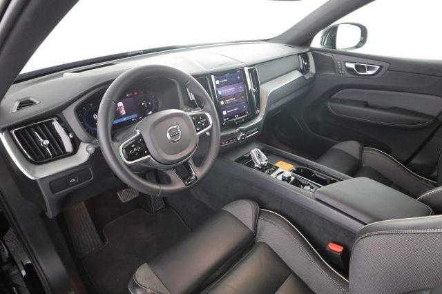 VOLVO XC60 XC60 B4 (d) AWD automatico Ultimate Dark