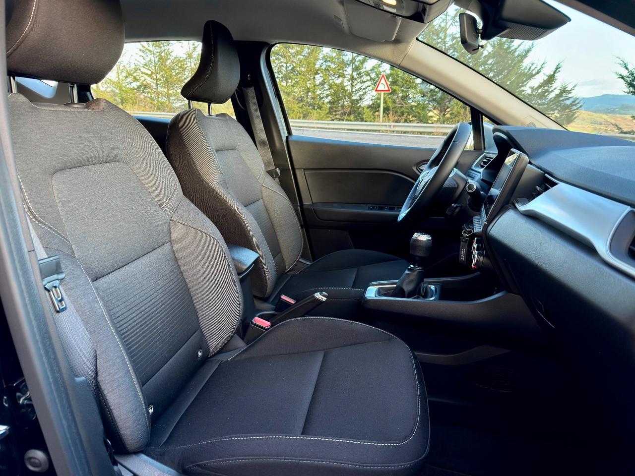 Renault Captur 1.0 TCe 100 CV Zen - 21.000KM