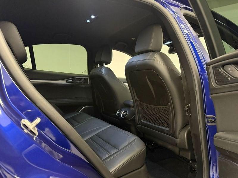 Alfa Romeo Stelvio 2.2 210 CV AT8 Q4 Veloce
