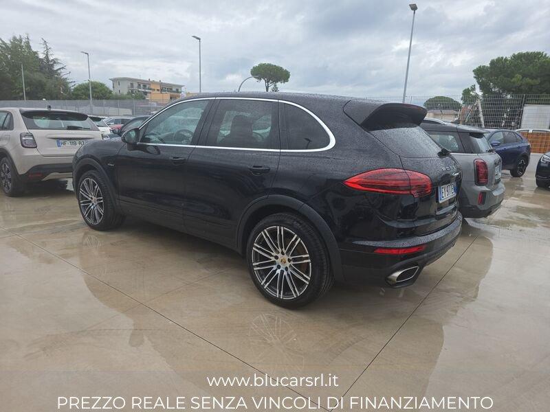 Porsche Cayenne Cayenne 3.0 tiptronic