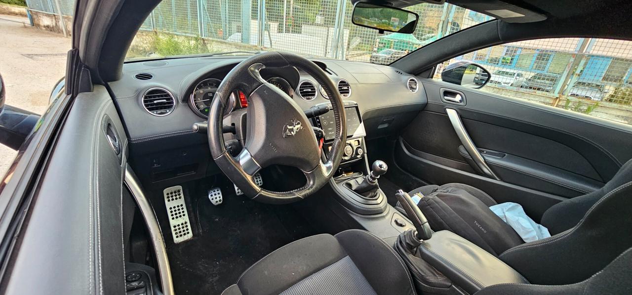 Peugeot RCZ 2.0 HDi 163CV Asphalt