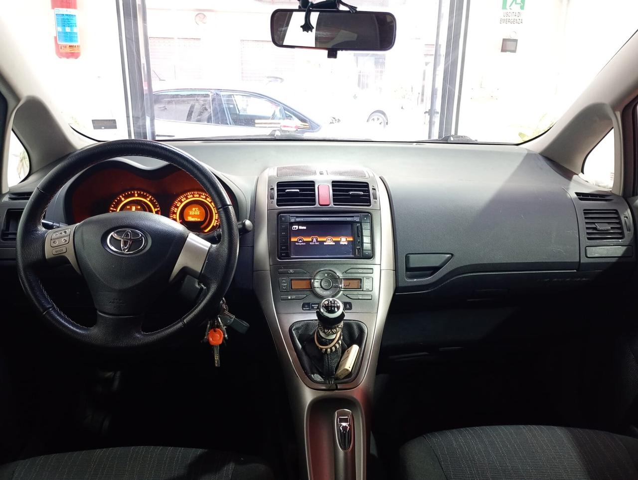 Toyota Auris 1.4 D-4D 5 porte Sol