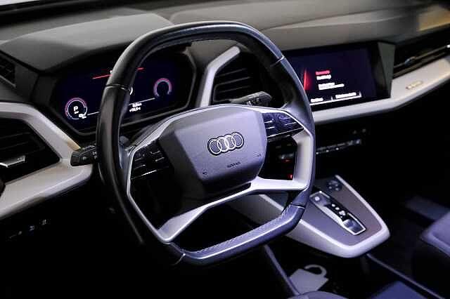 Audi Q4 e-tron 40 Business Advanced