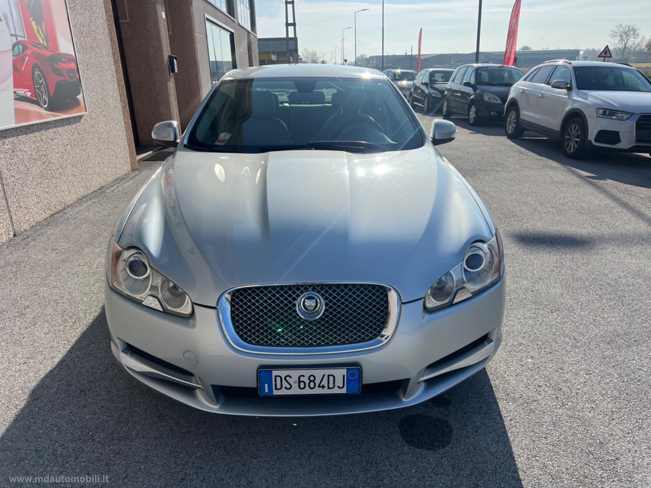 JAGUAR XF 2.7D V6 Luxury TAGLIANDI JAGUAR STUPENDA