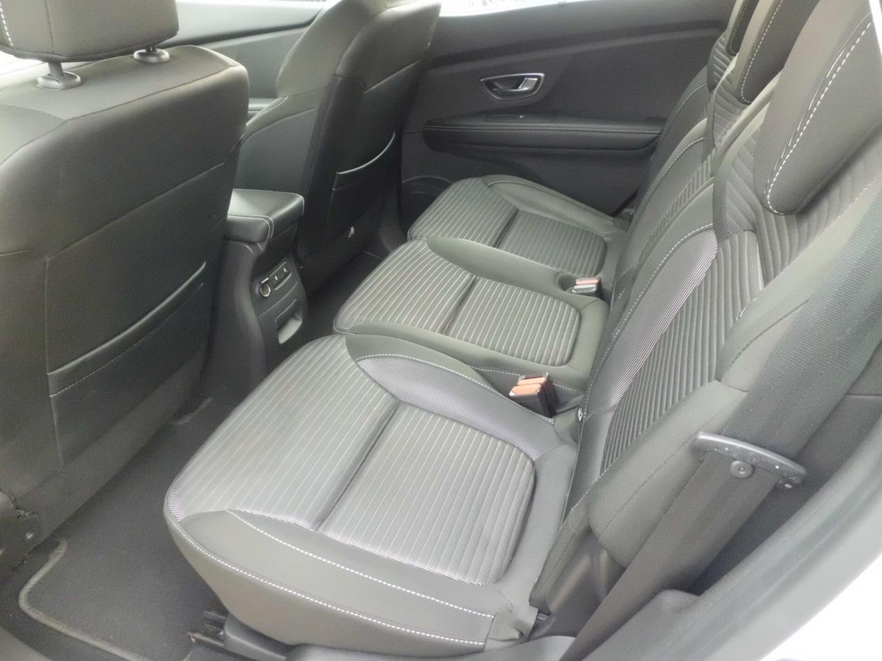 Renault Scenic Scénic Blue dCi 120 CV EDC Business