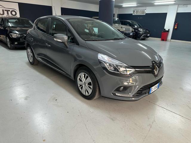 RENAULT Clio dCi 8V 90 CV 5 porte Moschino Intens