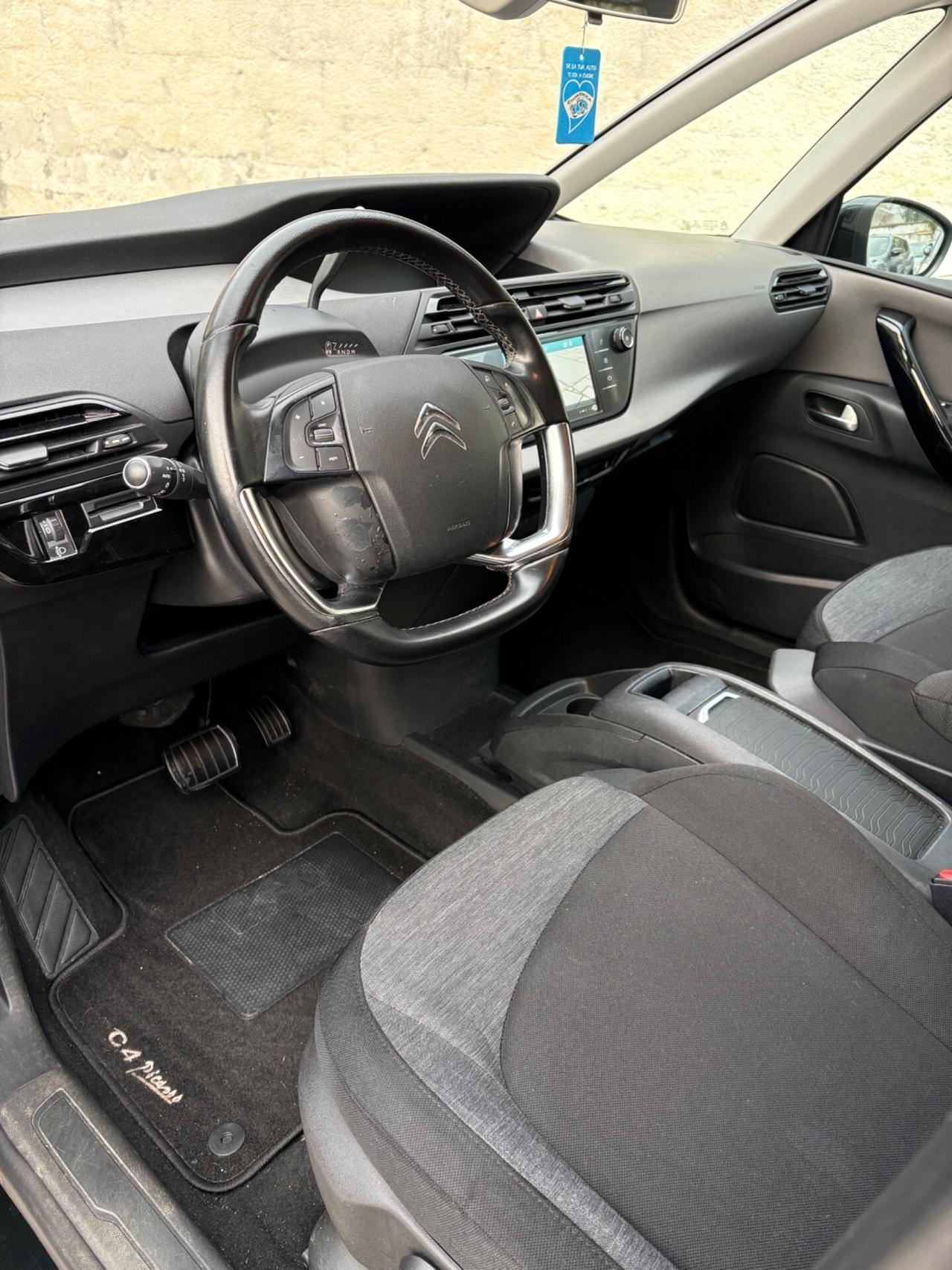 Citroen Grand C4 Picasso HDi 120cv automatico