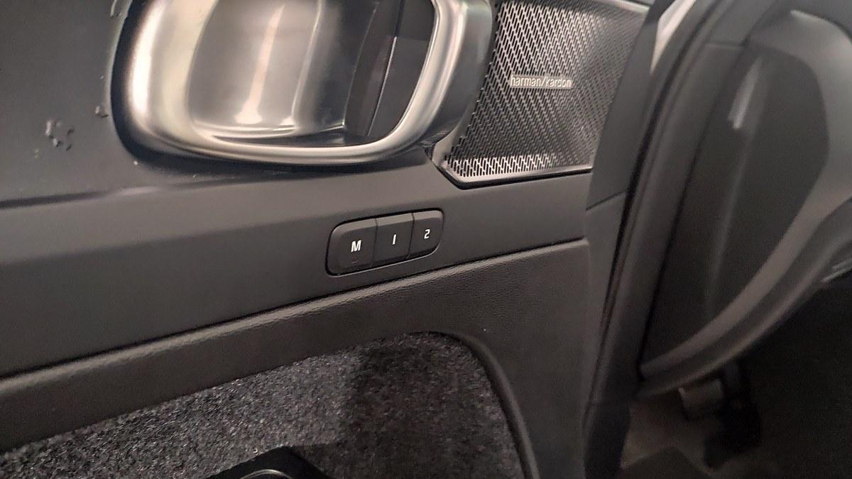 VOLVO Ex40 Single Motor Extended Range Rwd Ultra