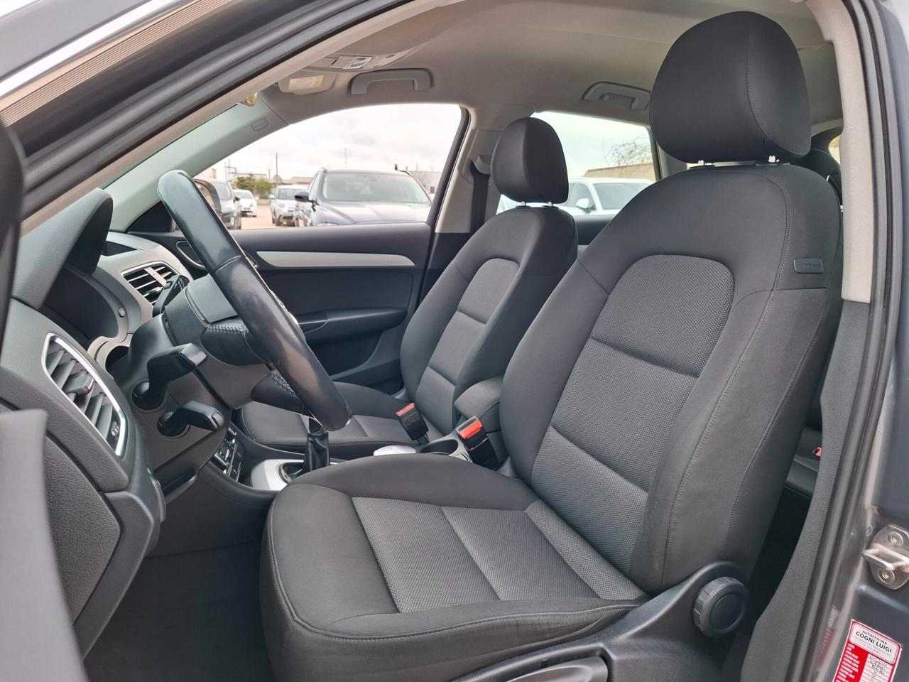 Audi Q3 S-LINE 2.0 TDI 150cv *LED-NAVY*RADAR-