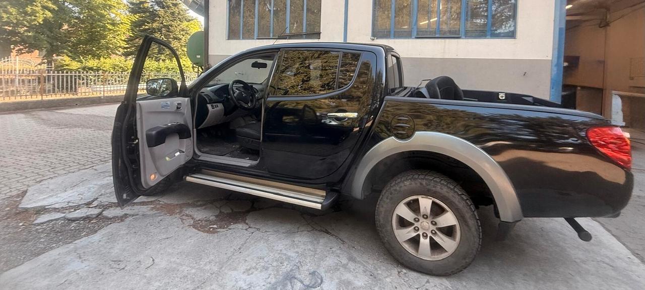 Mitsubishi L200 2.5 DI-D/136CV Double Cab
