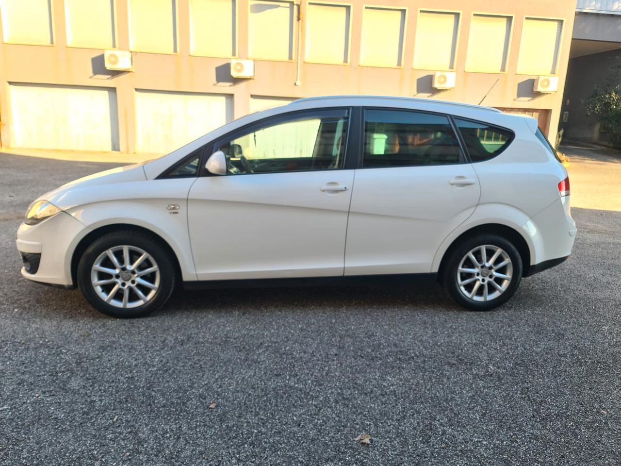 Seat Altea XL 2.0 TDI CR DPF DSG Style