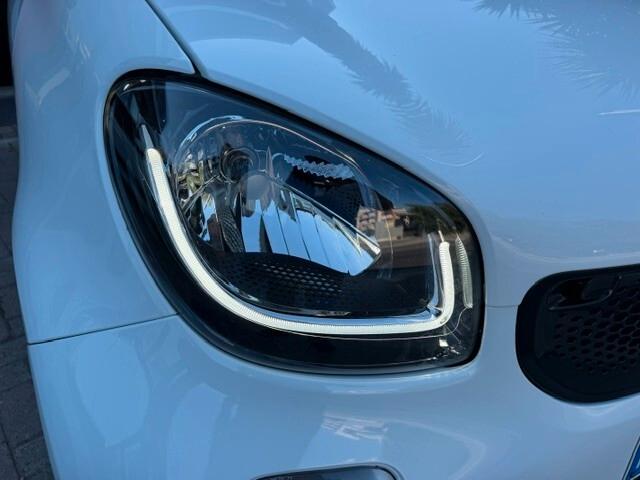 Smart ForTwo 70 1.0 twinamic BRABUS Style