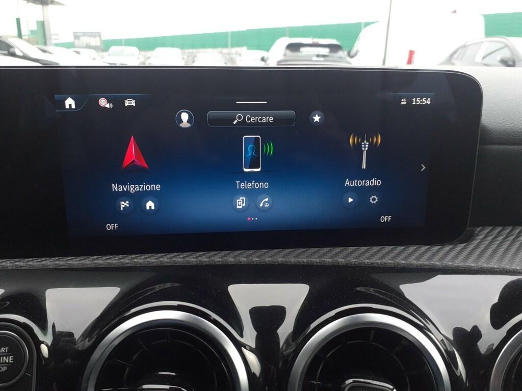 Mercedes CLA Shooting Brake 180 D Advanced 8G-DCT