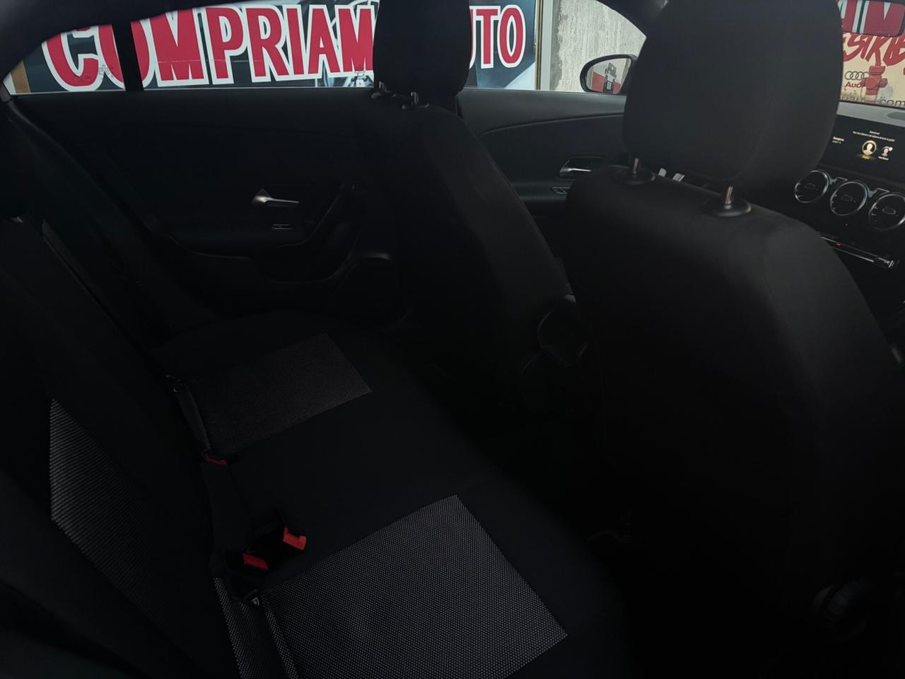 Mercedes-benz CLA 180 d Automatic Shooting Brake Business