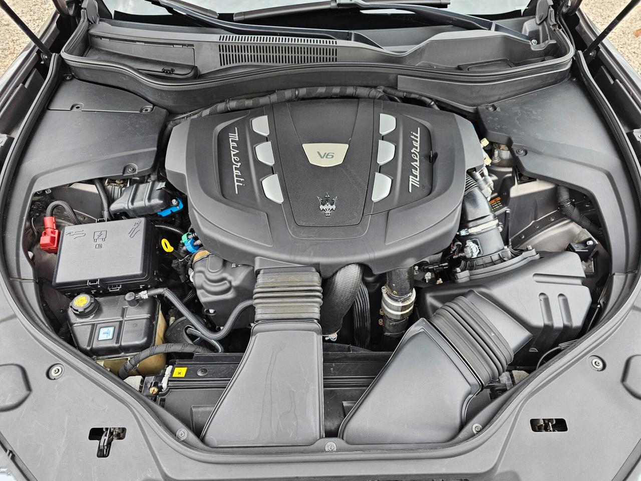 Maserati Levante V6 Diesel Gransport TETTO FULL