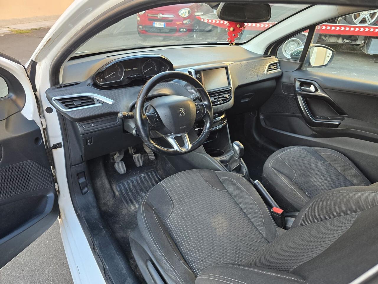 Peugeot 208 BlueHDi 100 3 porte GT Line