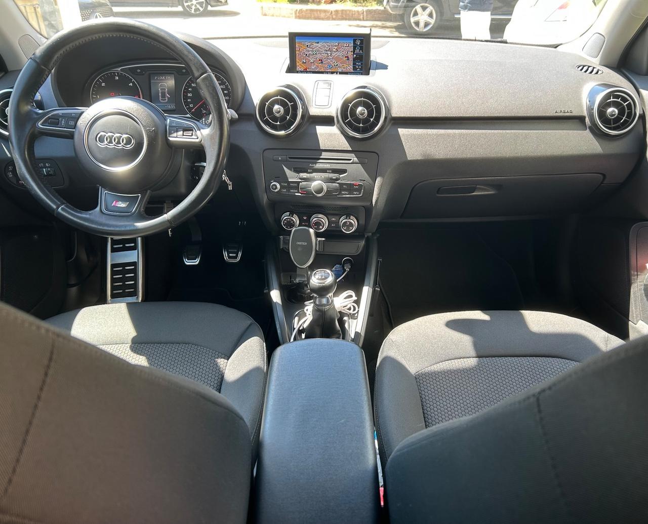 Audi A1 1.6 TDI S line edition