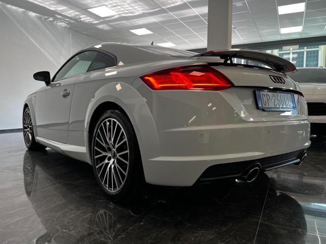 AUDI TT Coupé 1.8 TFSI S tronic 2 x S line / B&O / LED
