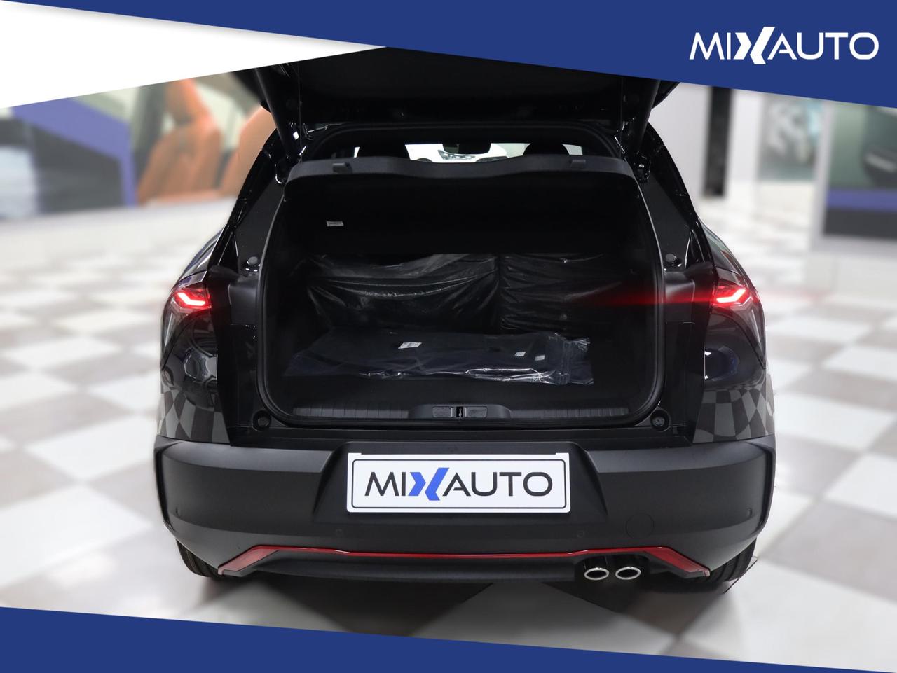 Alfa Romeo Junior 1.2 VGT Hybrid Speciale 145CV EDCT6