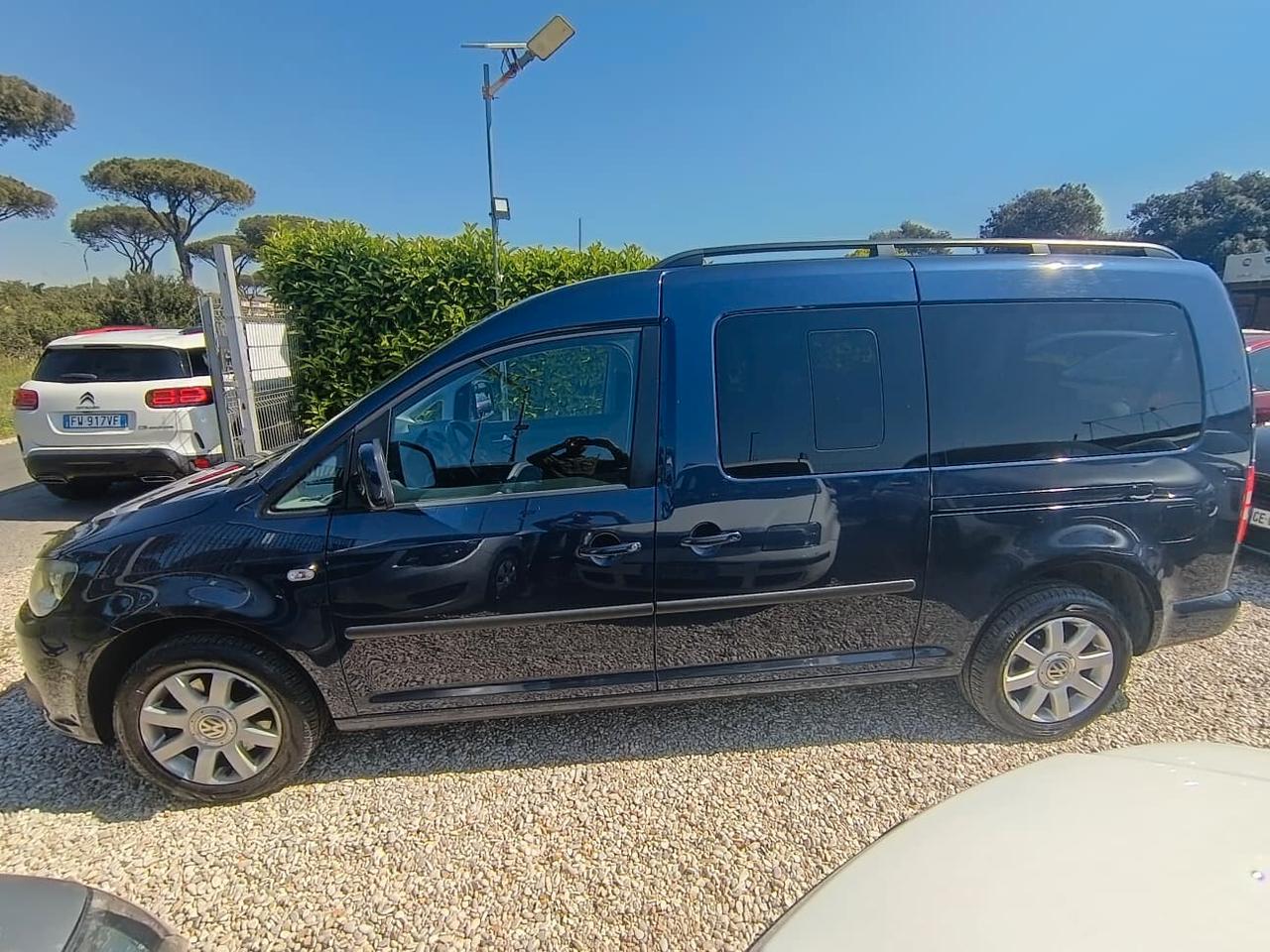 Volkswagen Caddy 1.6 TDI 102 CV DSG 5p. Highline Maxi