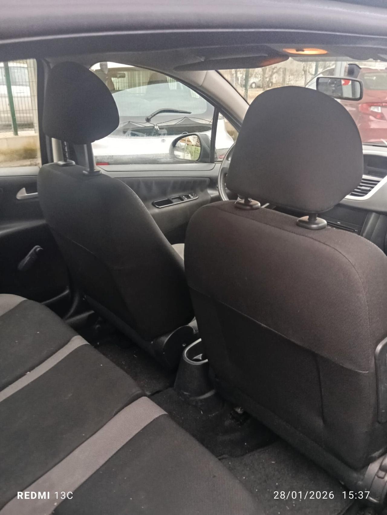 Peugeot 207 1.4 HDi 70CV 5p. ONE Line