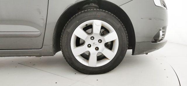 PEUGEOT 5008 1.6 VTi 120CV Tecno