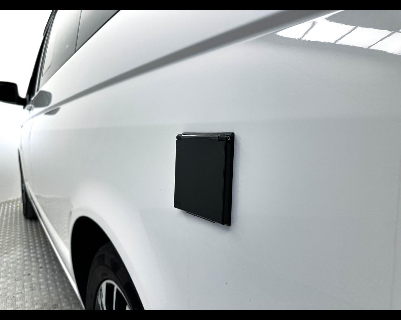 VOLKSWAGEN California 2.0 TDI 150CV Beach Camper Edition