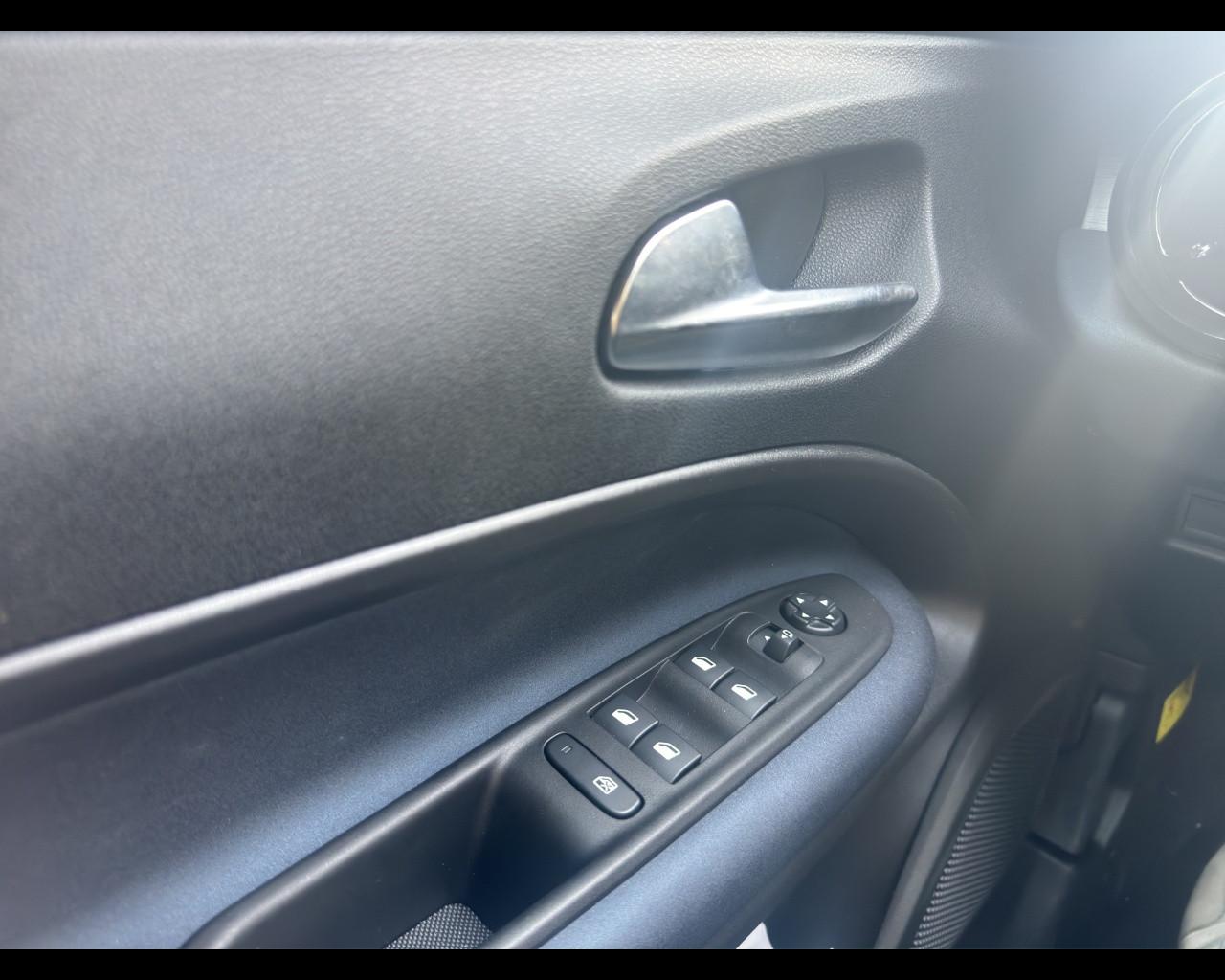 ALFA ROMEO Junior Ibrida My25 Ibrida 1.2145cv Hybrid Edct6