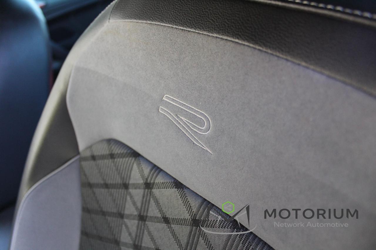 Volkswagen Tiguan 2.0 TDI 150 CV SCR DSG R-Line