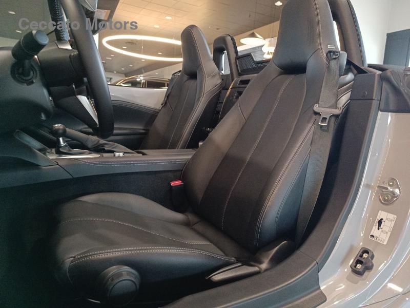 Mazda MX-5 Soft Top 1.5 Skyactiv-G Exclusive-Line Driver Assistance