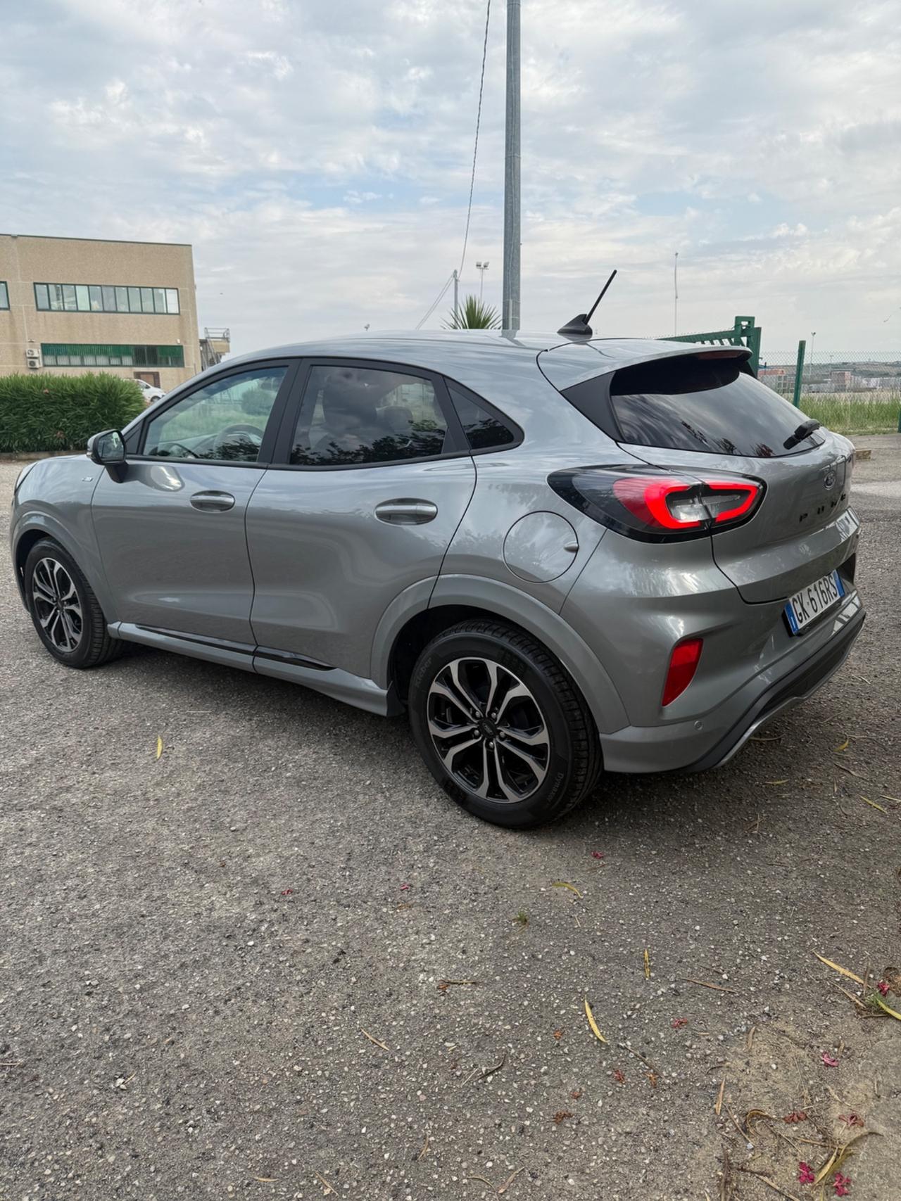 Ford Puma 1.0 EcoBoost Hybrid 125 CV S&S ST-Line
