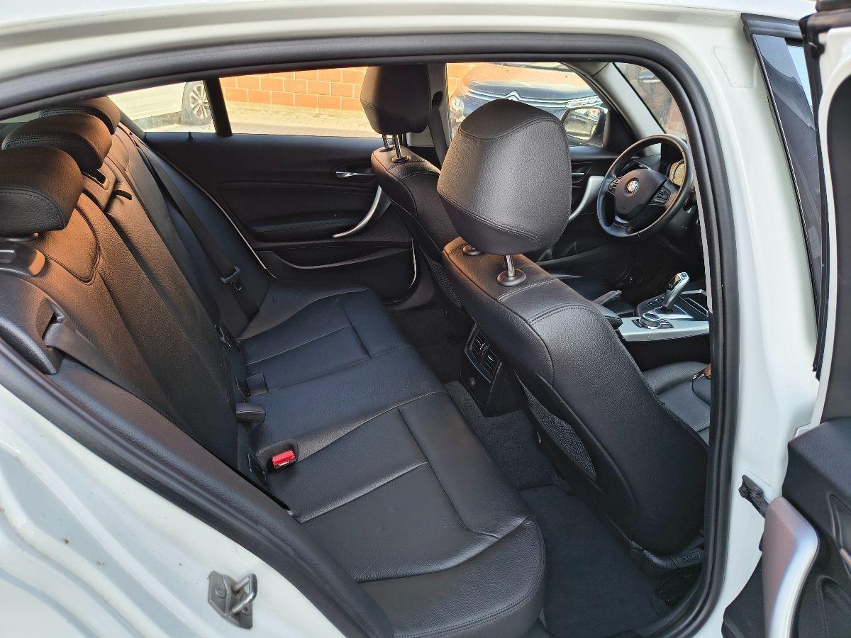 Bmw 120 120i 5p. Advantage