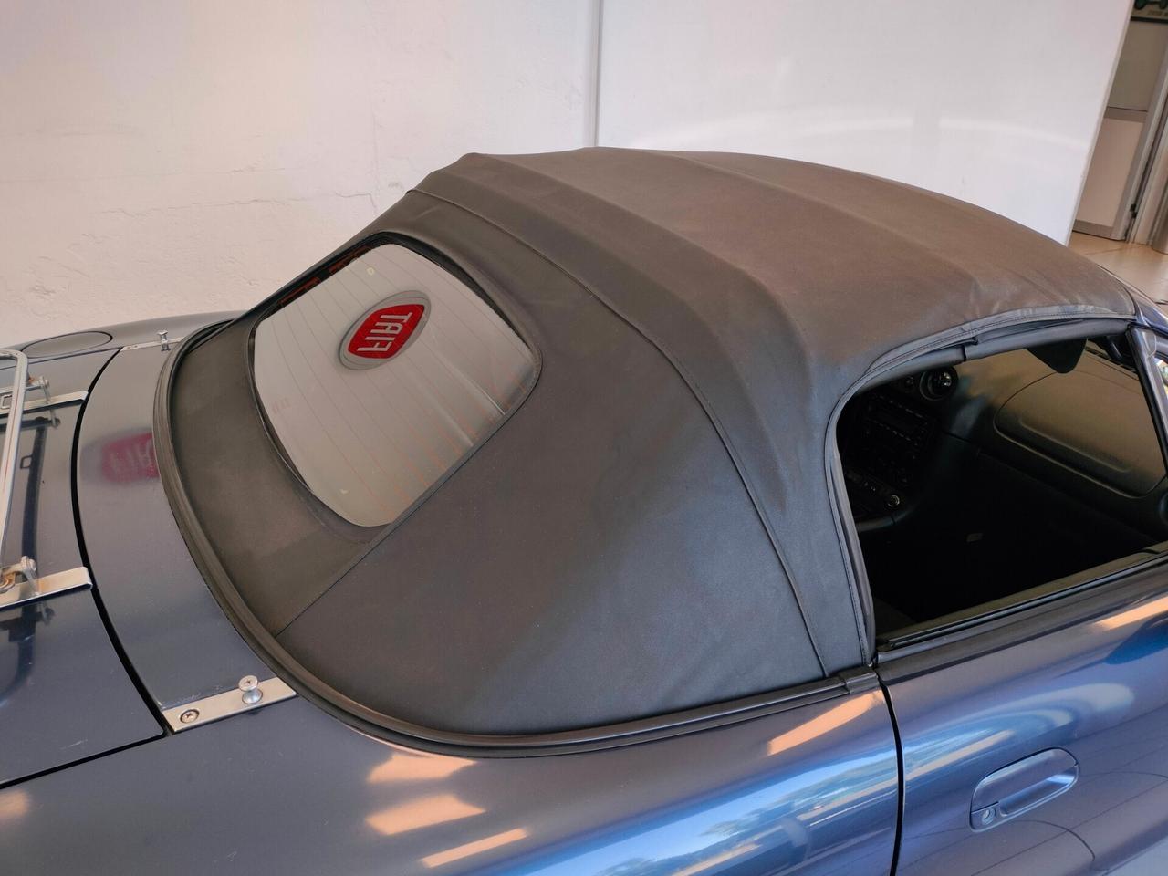 Mazda MX-5 1.6i 16V cat Trilogy