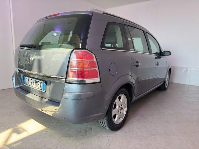 OPEL Zafira 1.6 16V Twinport Cosmo