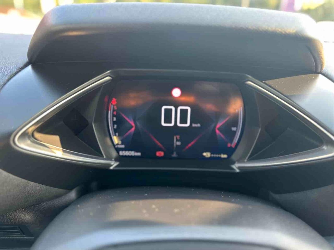 Ds DS3 DS 3 Crossback BlueHDi 100 Performance Line