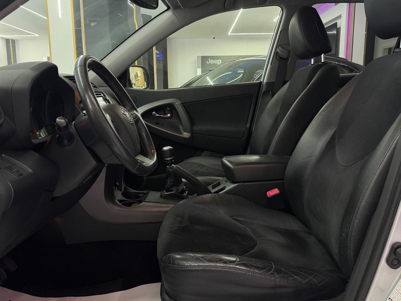 Toyota RAV4 2.2 D-4D 150CV Lounge Iper Full