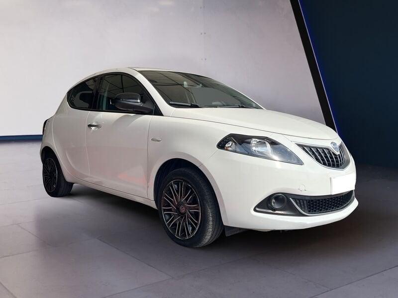Lancia Ypsilon 1.0 FireFly 70cv S&S Hybrid GOLD