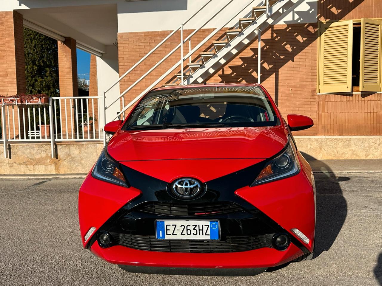 Toyota Aygo 1.0 VVT-i 69 CV 5 porte x-cool
