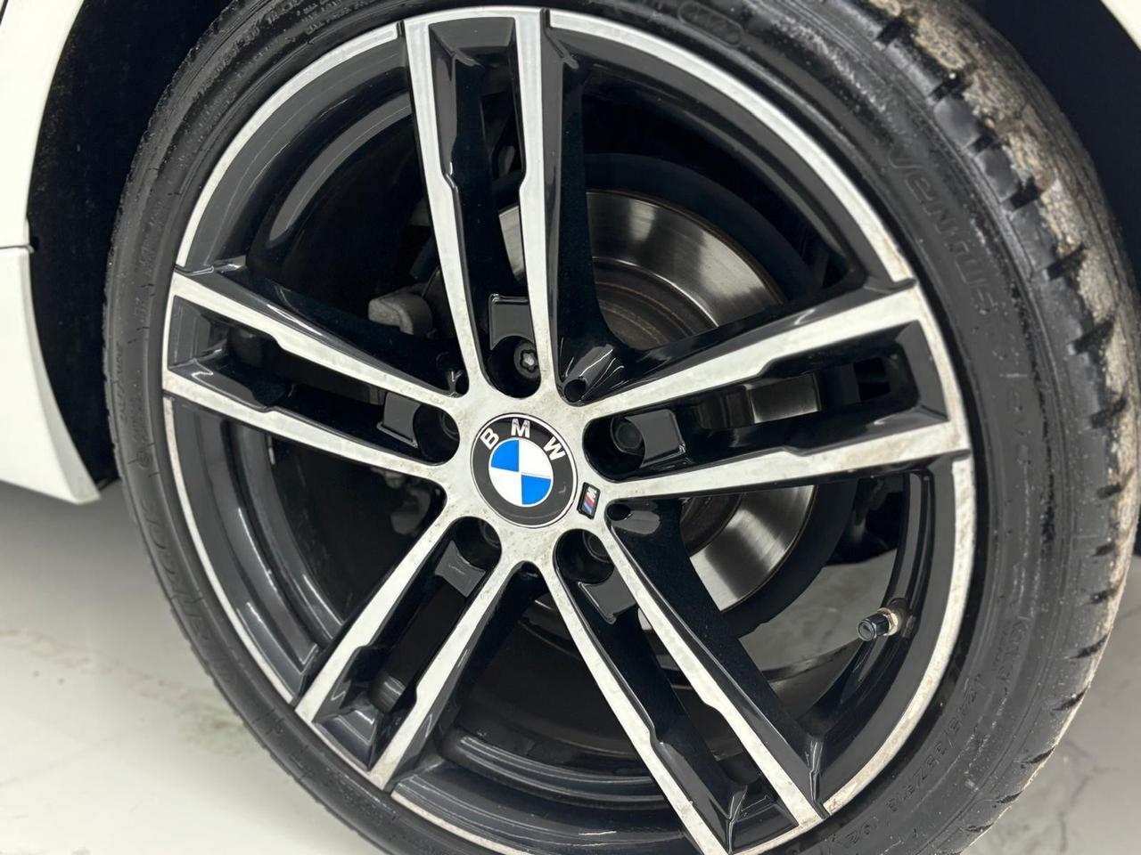 Bmw 118 118d 5p. Msport