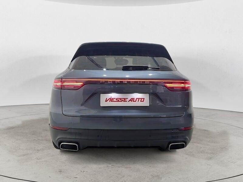 Porsche Cayenne 3.0 V6