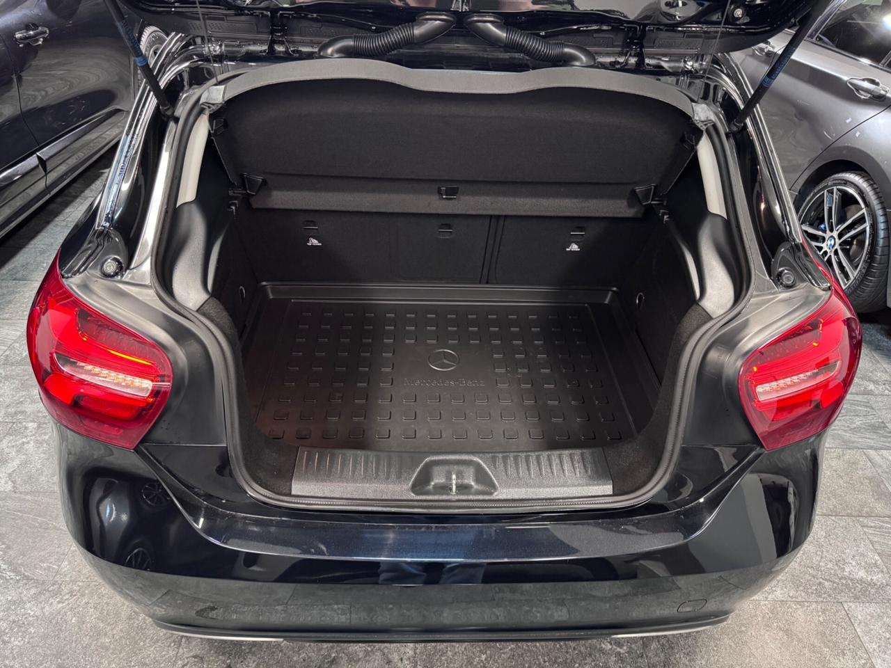 Mercedes-benz A 200 d 136 Cv 4 MATIC Sport