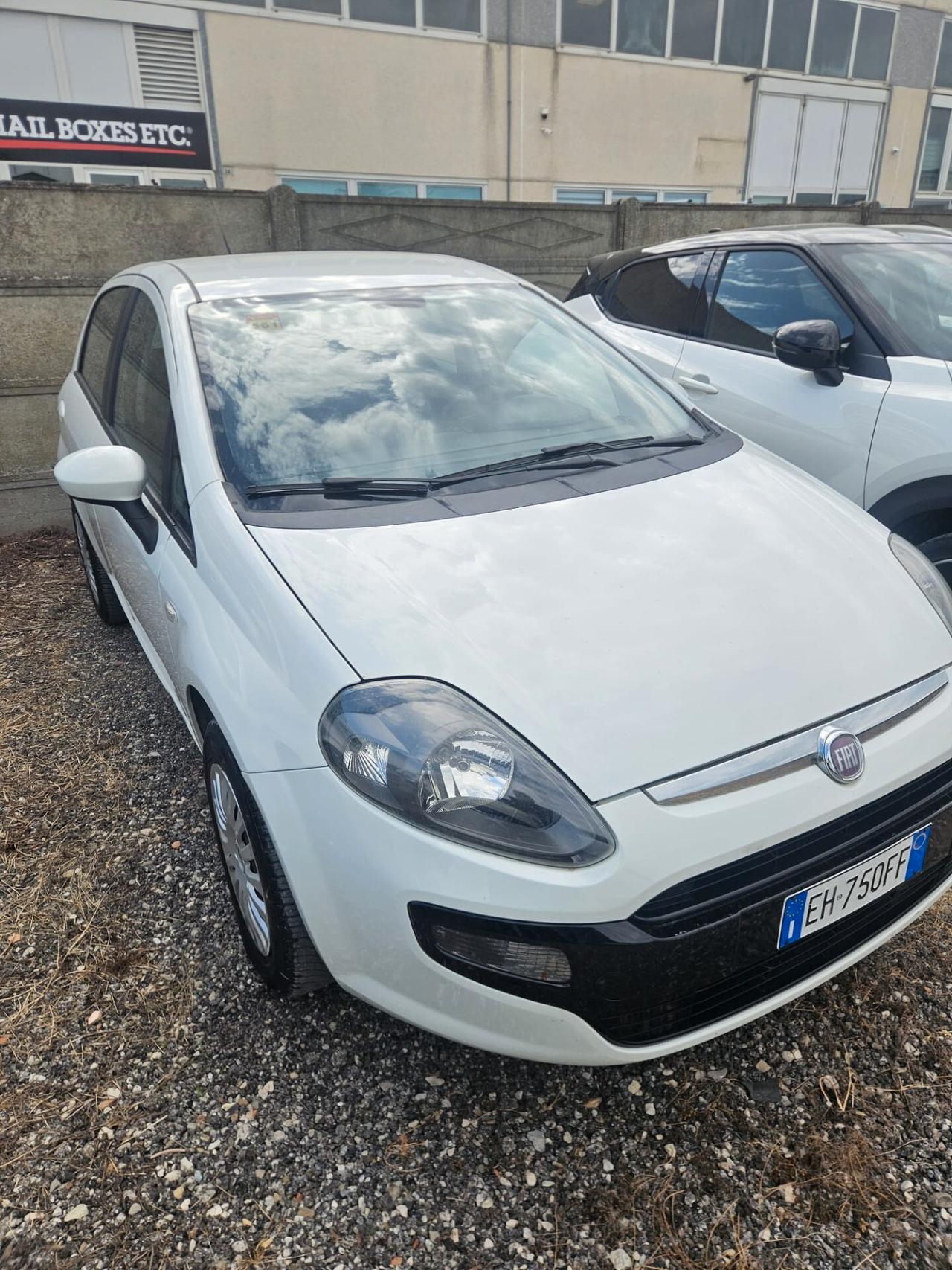 AUTO LOW-COST DA €1.999 A €2.999