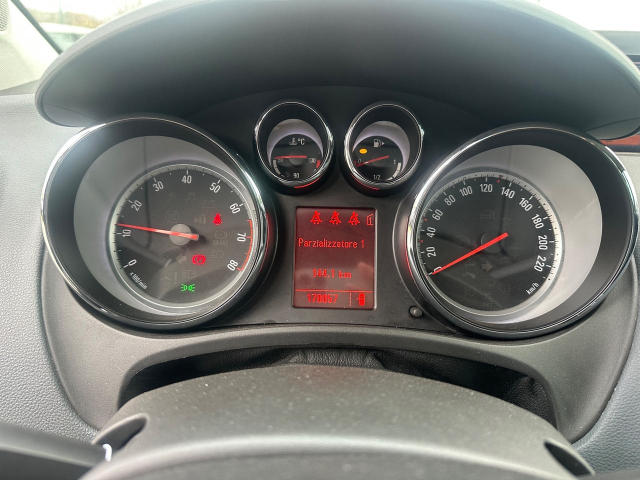 Opel Meriva 1.4 benzina 2010