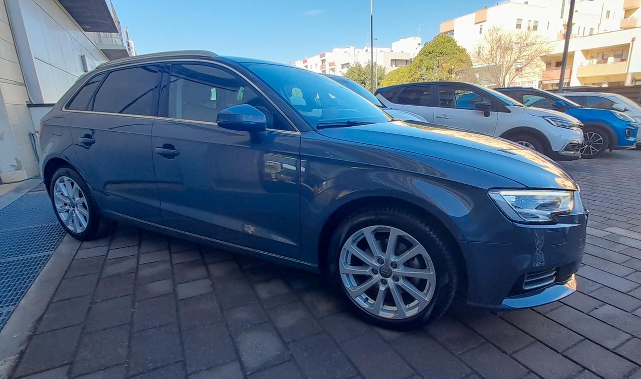 Audi A3 SPB 1.6 TDI 116 CV Design