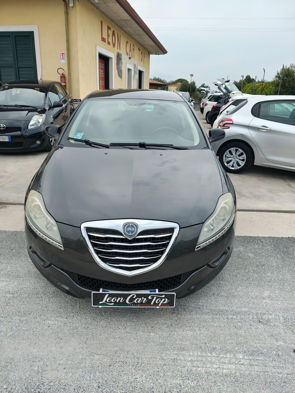 Lancia Delta 1.6 MJT cambio automatico garantita 12 mesi