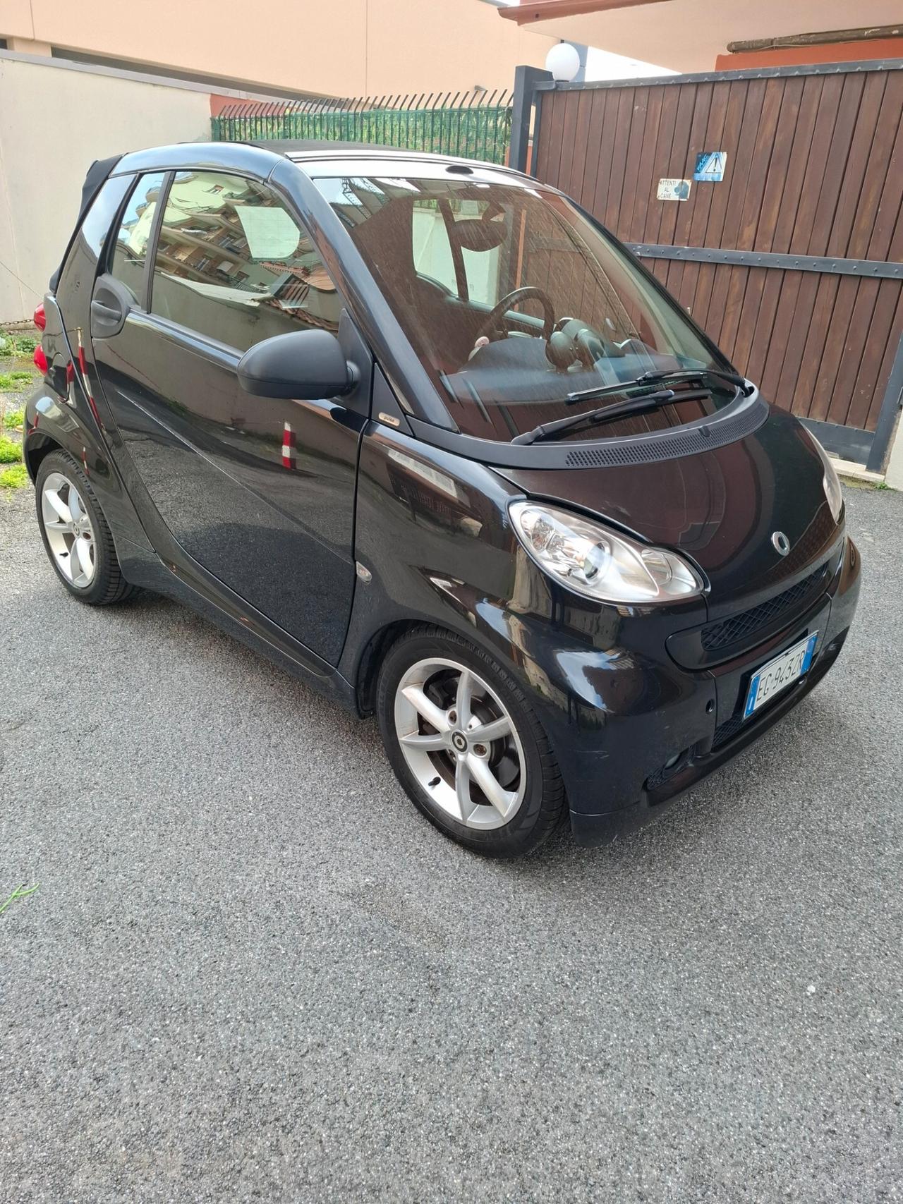 Smart ForTwo 1000 52 kW coupé passion