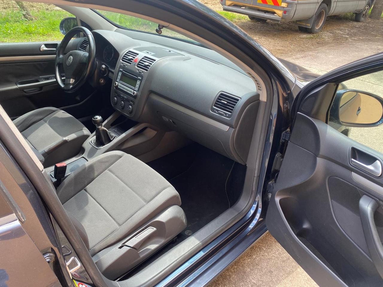 VW GOLF 1.9 TDI MOLTO BELLA E INDISTRUTTIBILE GUARDA