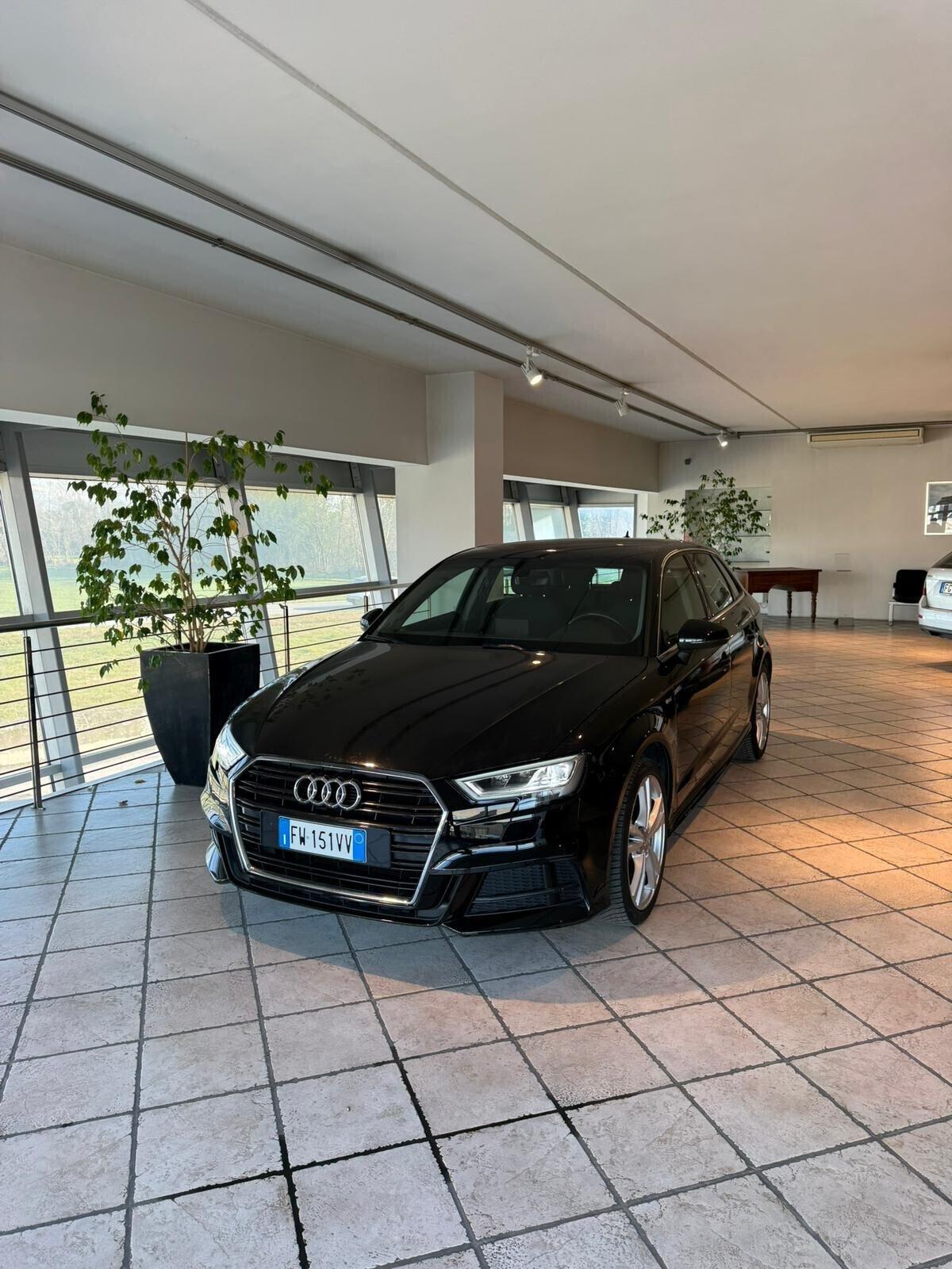 Audi A3 SPB 30 S line