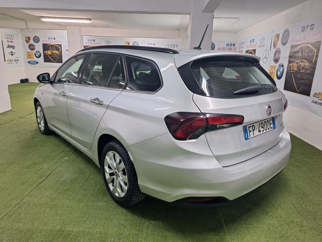 Fiat Tipo 1.6 Mjt S&S 5 porte S-Design